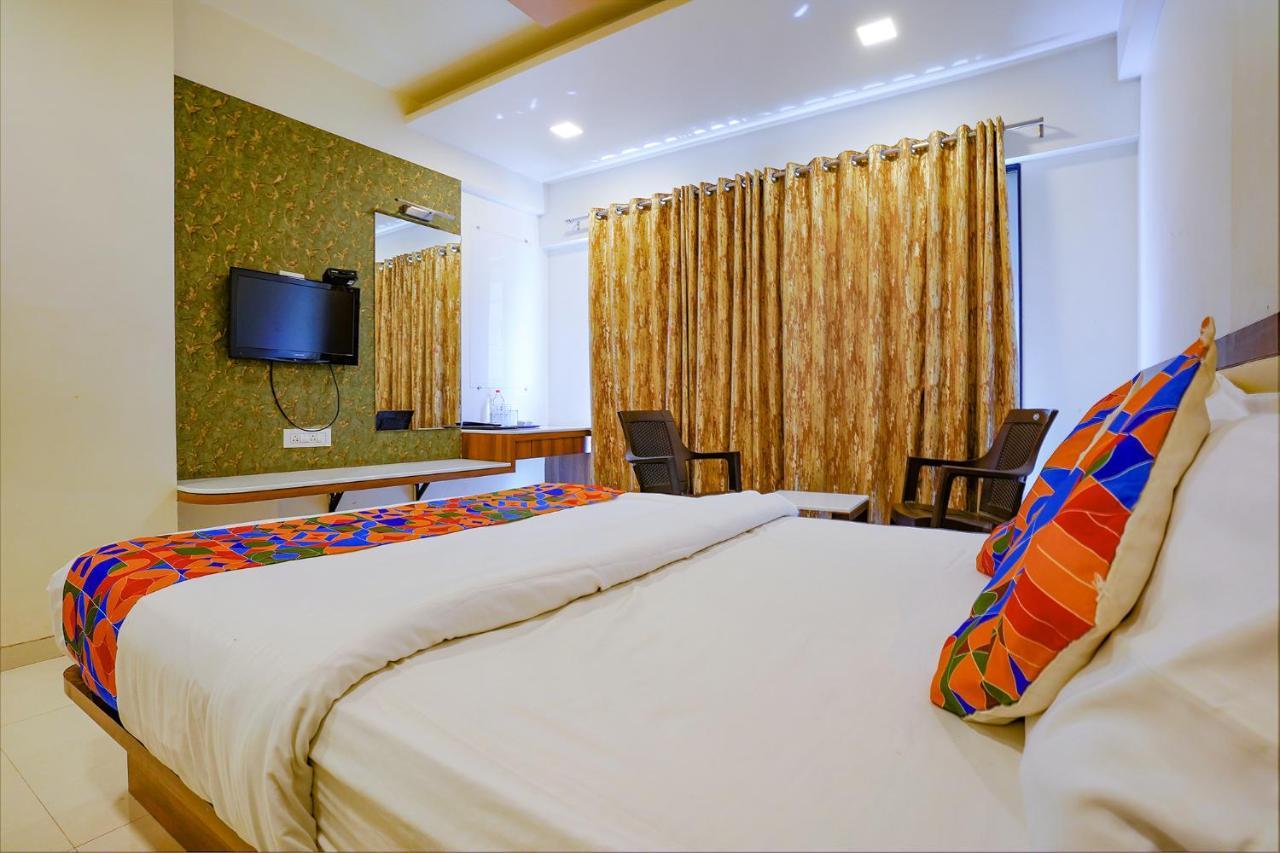 Fabhotel Ramjis Residency Nashik Dış mekan fotoğraf