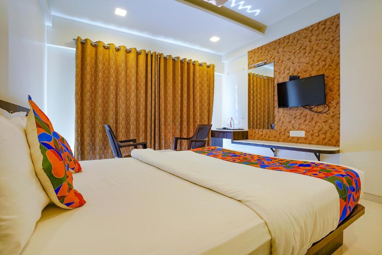 Fabhotel Ramjis Residency Nashik Dış mekan fotoğraf
