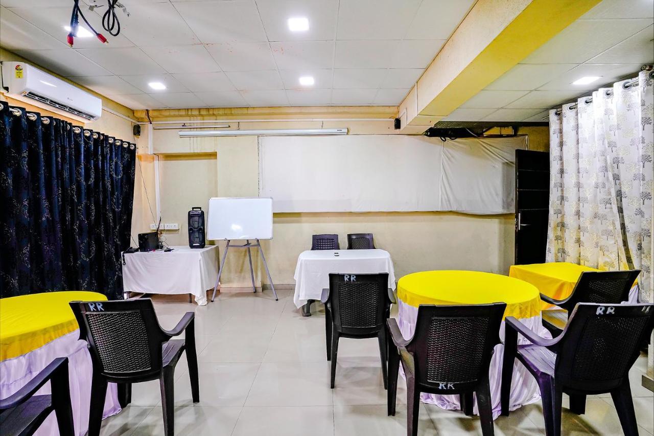 Fabhotel Ramjis Residency Nashik Dış mekan fotoğraf