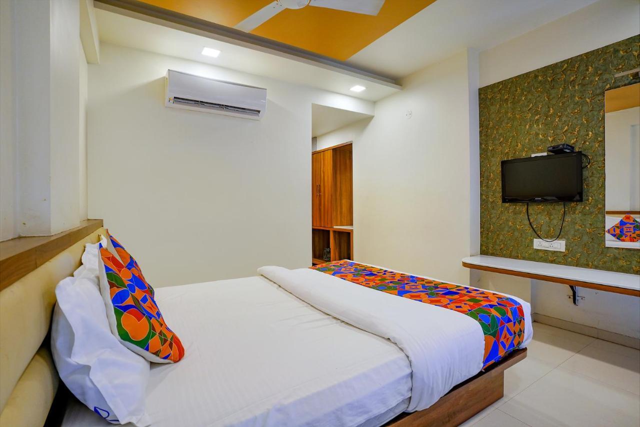 Fabhotel Ramjis Residency Nashik Dış mekan fotoğraf